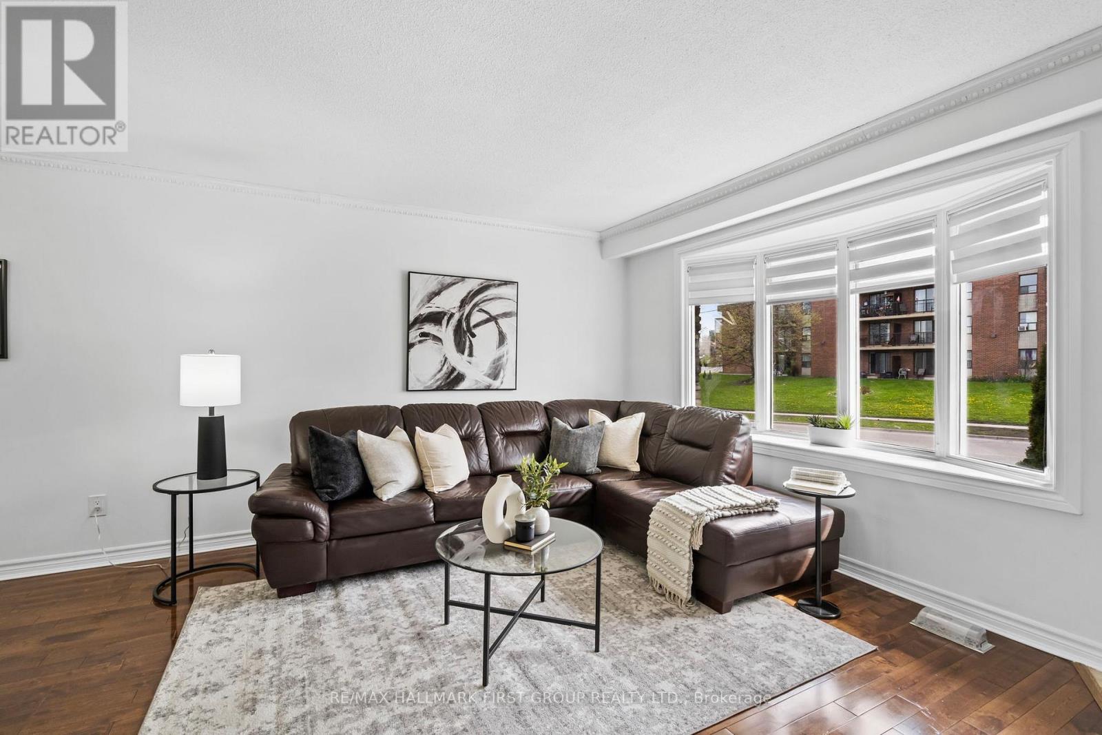 428 DEAN AVENUE - 8