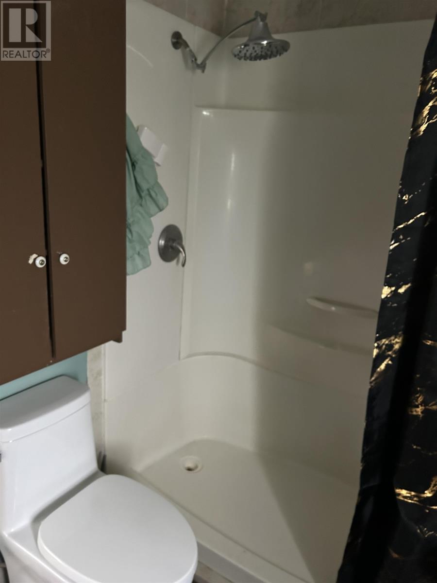 2145 Strathcona Road - 24