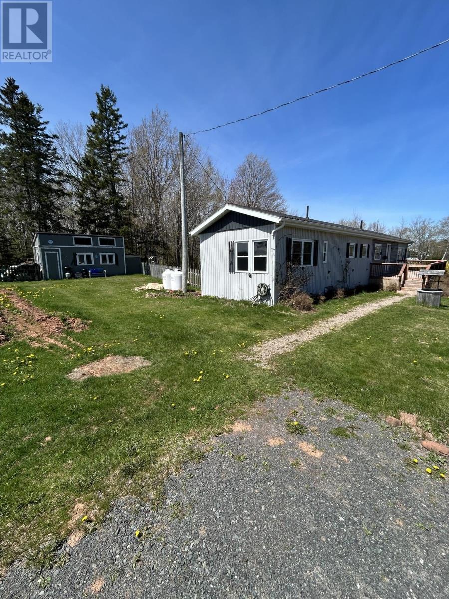 2145 Strathcona Road - 5