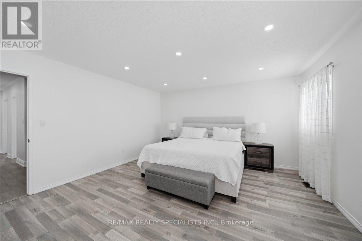 164 WEBB STREET - 32