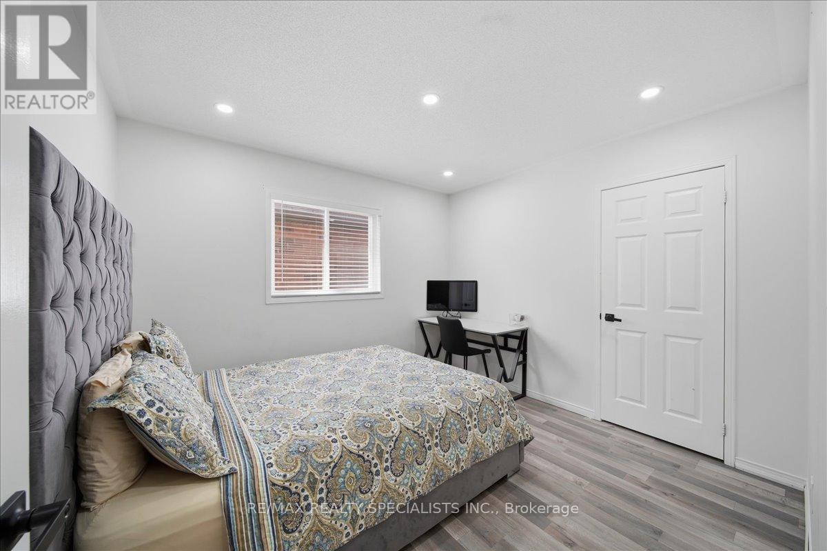 164 WEBB STREET - 36