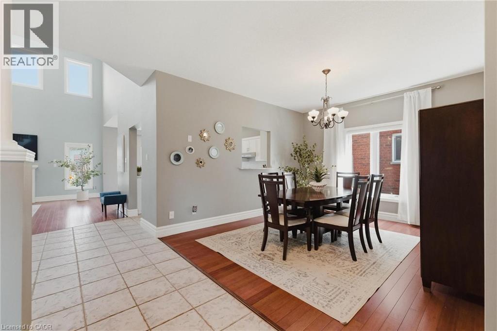606 DOON SOUTH Drive, Kitchener, Ontario, N2P2X4 — Photo 7