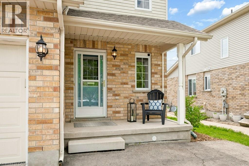76 STIEFELMEYER Crescent, Baden, Ontario, N3A2L2 — Photo 42