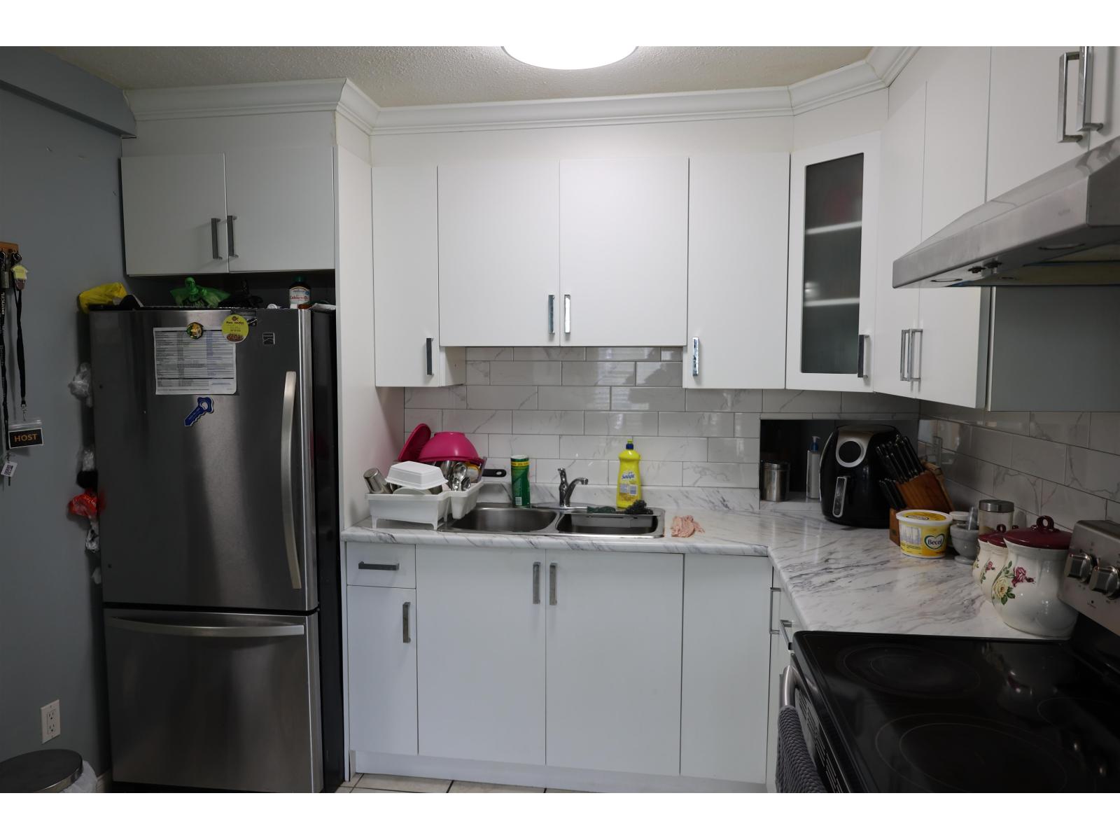 20 3075 TRETHEWEY Street - photo 2