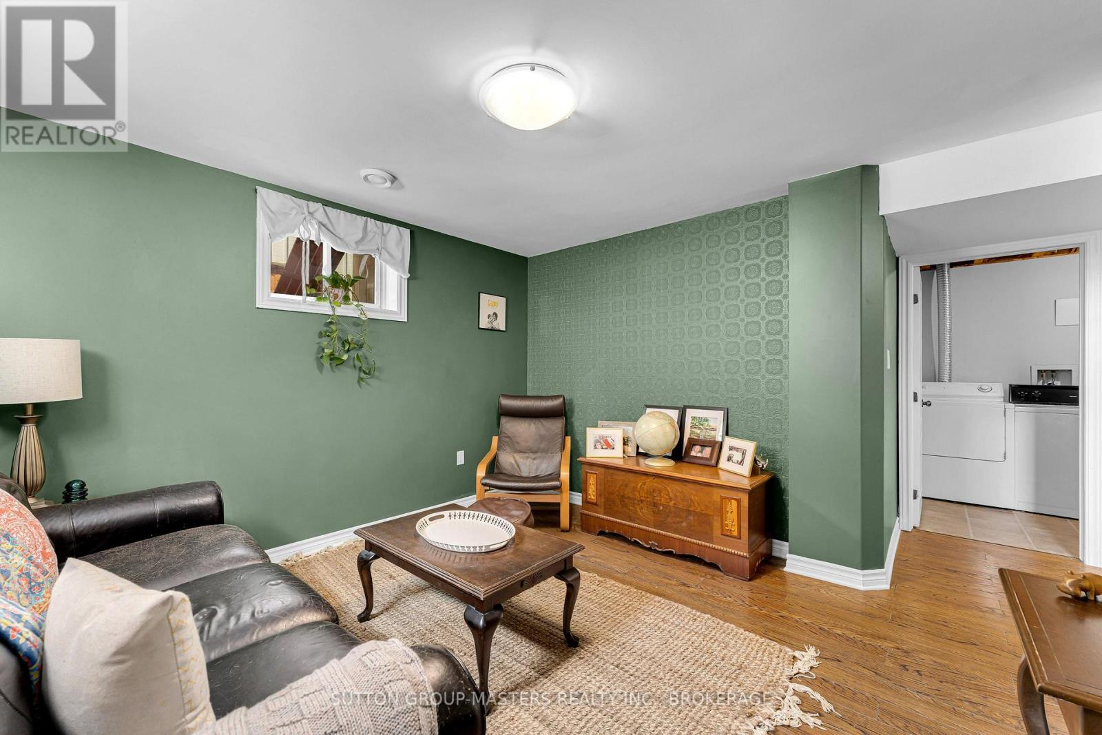 484 NELSON STREET - 21
