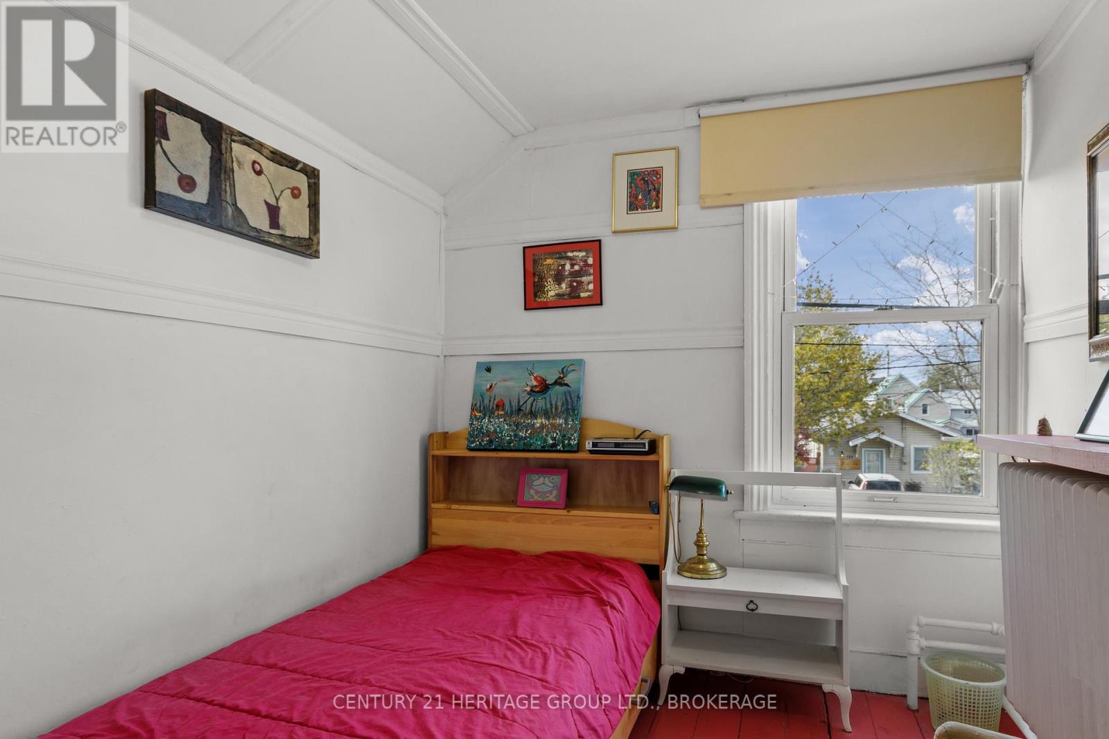 126 CHARLES STREET - 29