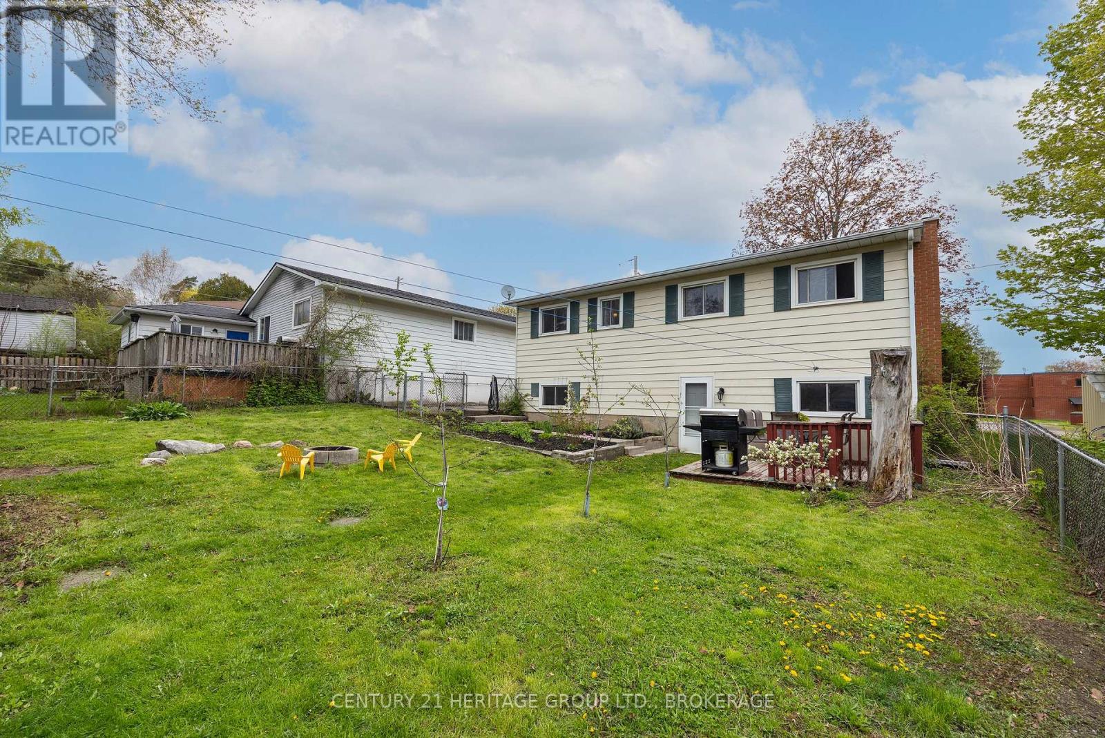 36 NAPIER STREET - 9