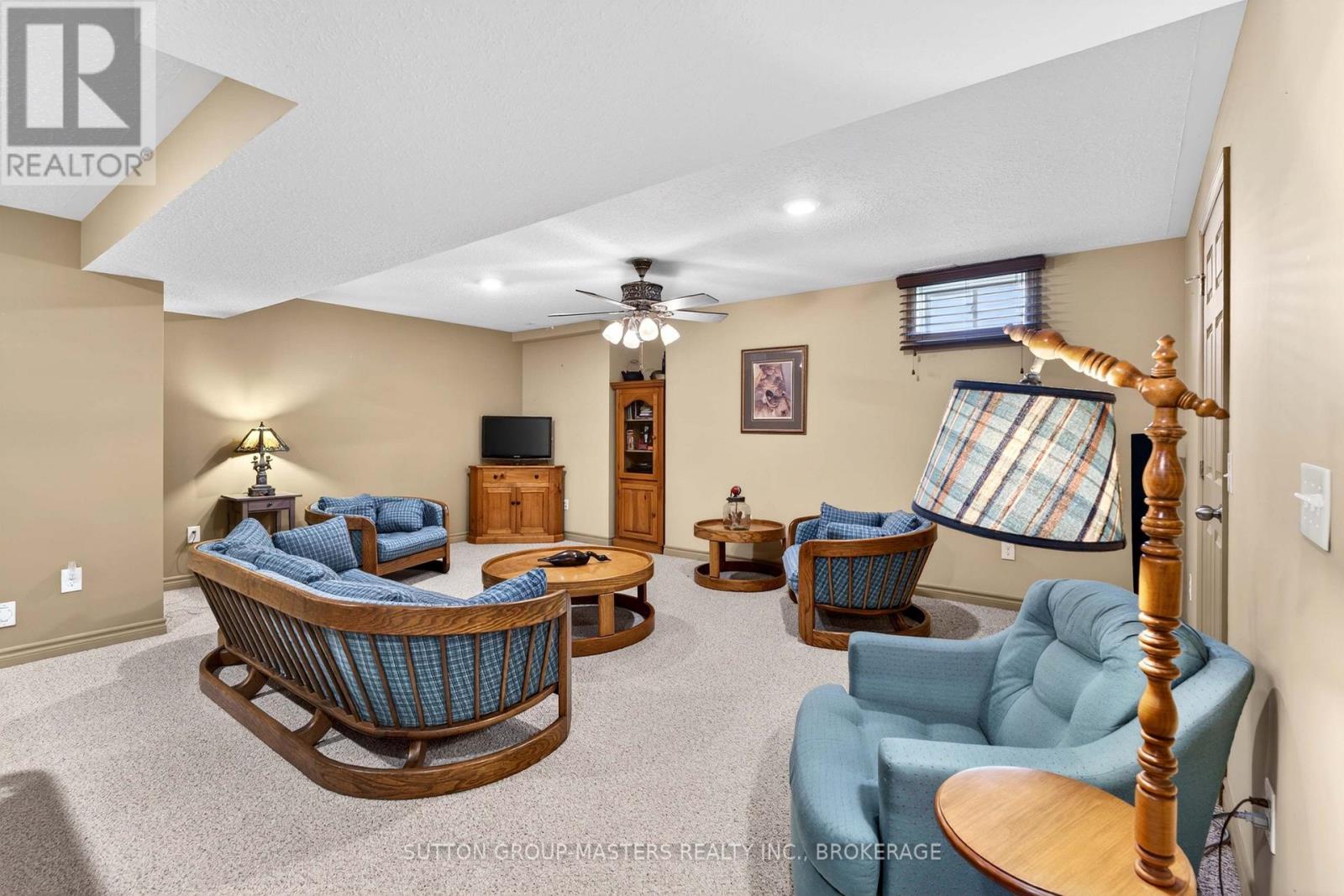 133 BRITANNIA CRESCENT - 24