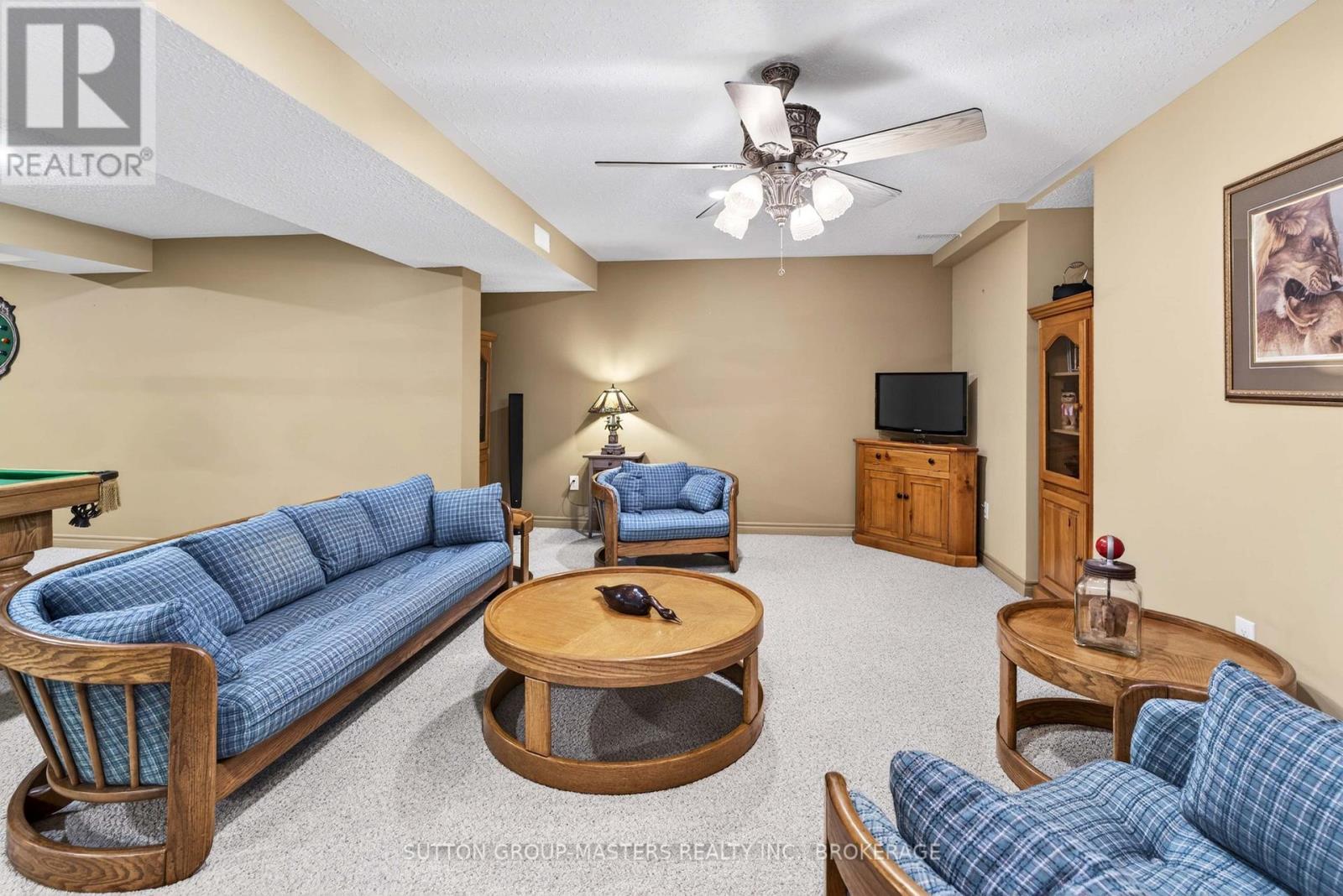 133 BRITANNIA CRESCENT - 25