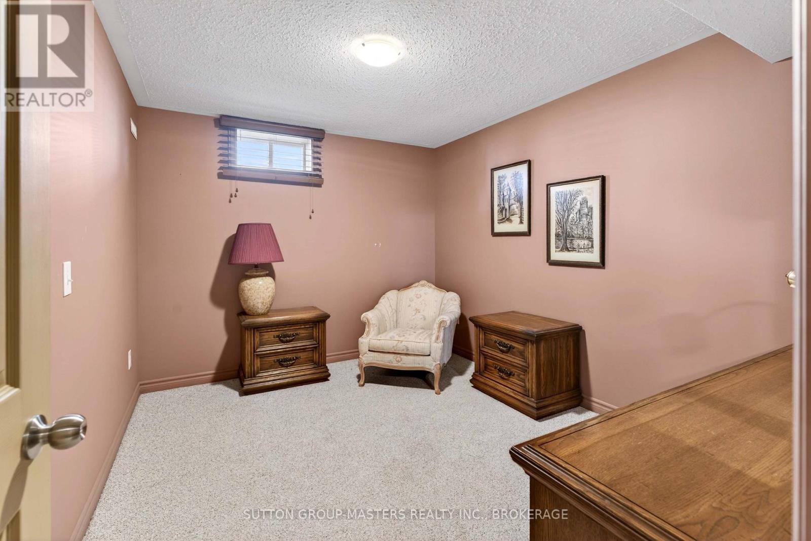 133 BRITANNIA CRESCENT - 28