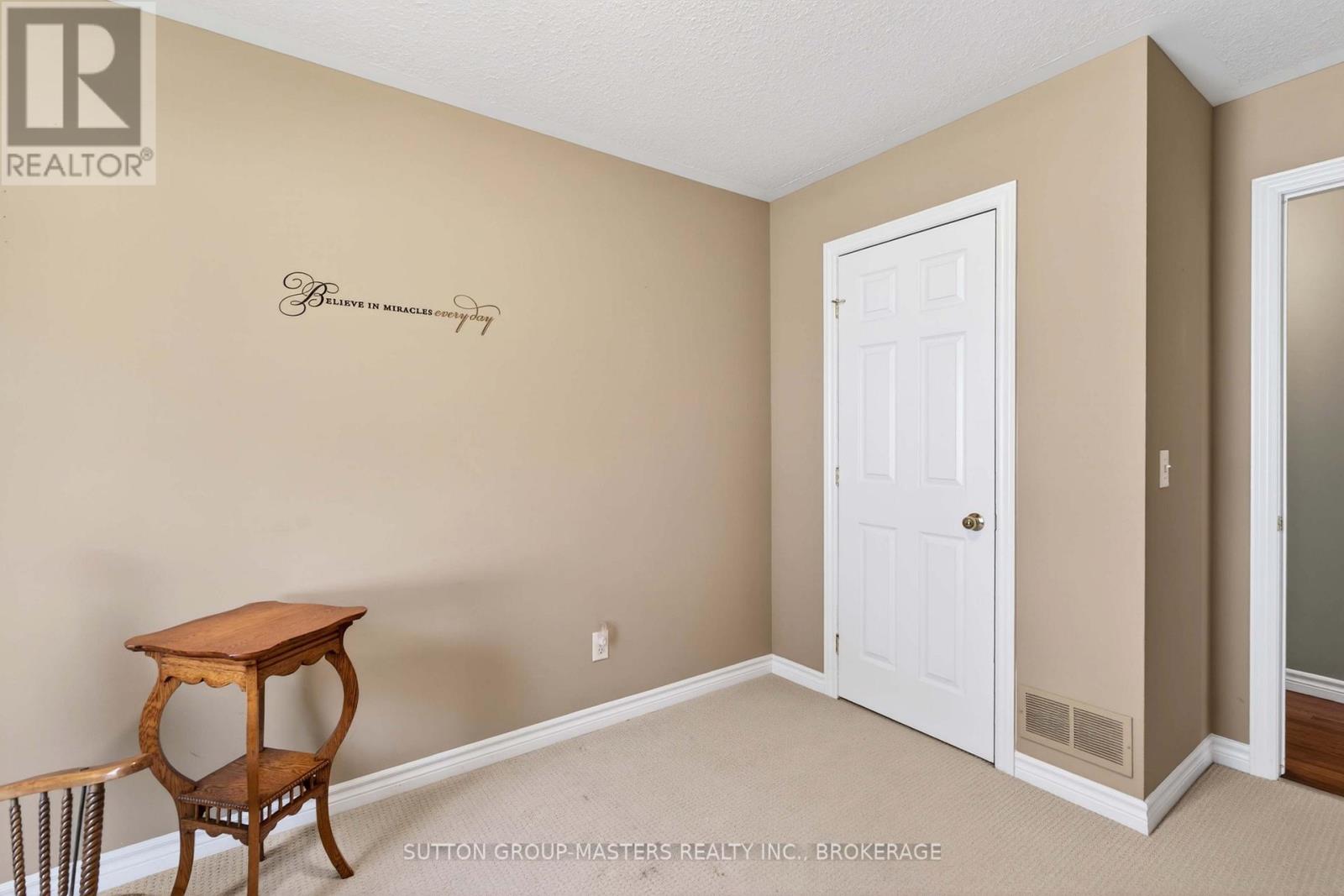 133 BRITANNIA CRESCENT - 30
