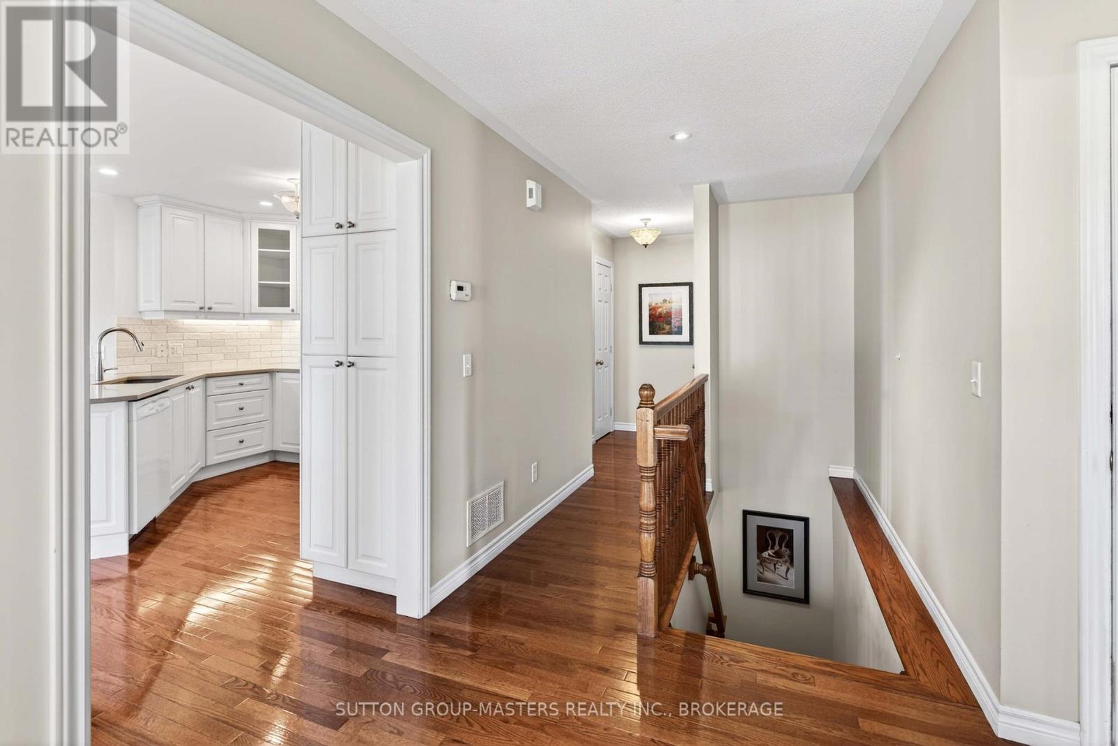 110 BRITANNIA CRESCENT - 15