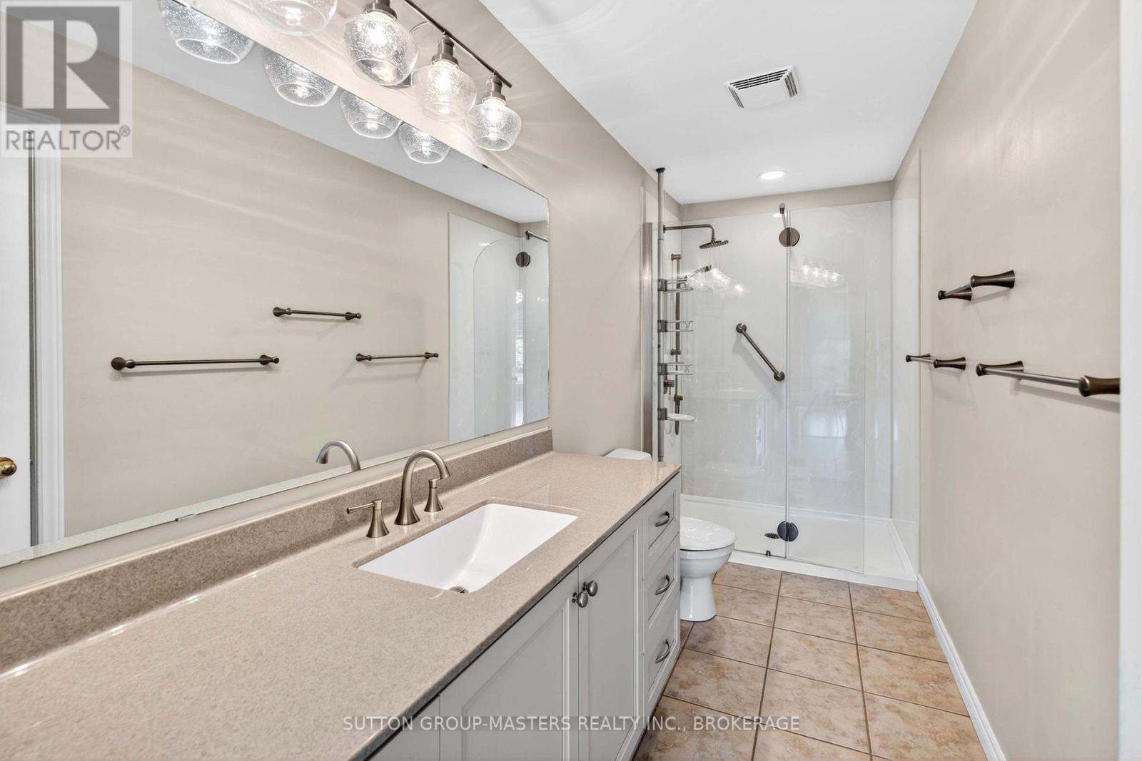 110 BRITANNIA CRESCENT - 20