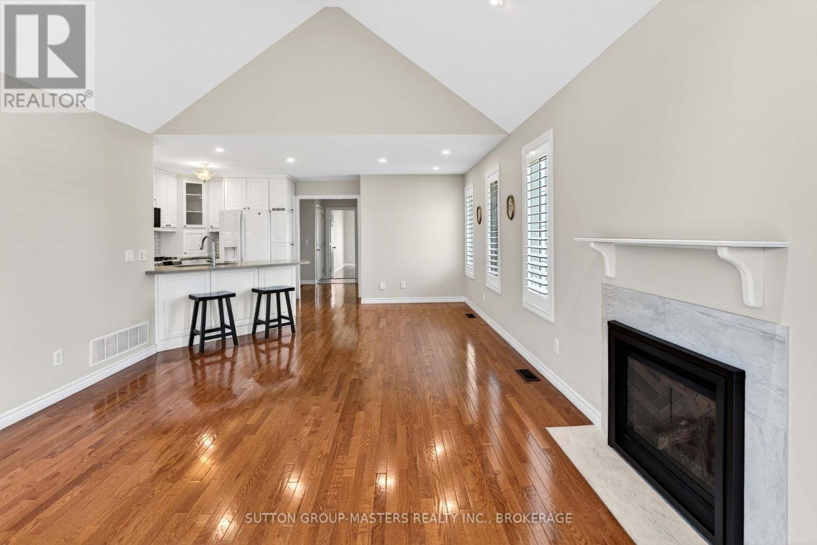 110 BRITANNIA CRESCENT - 9