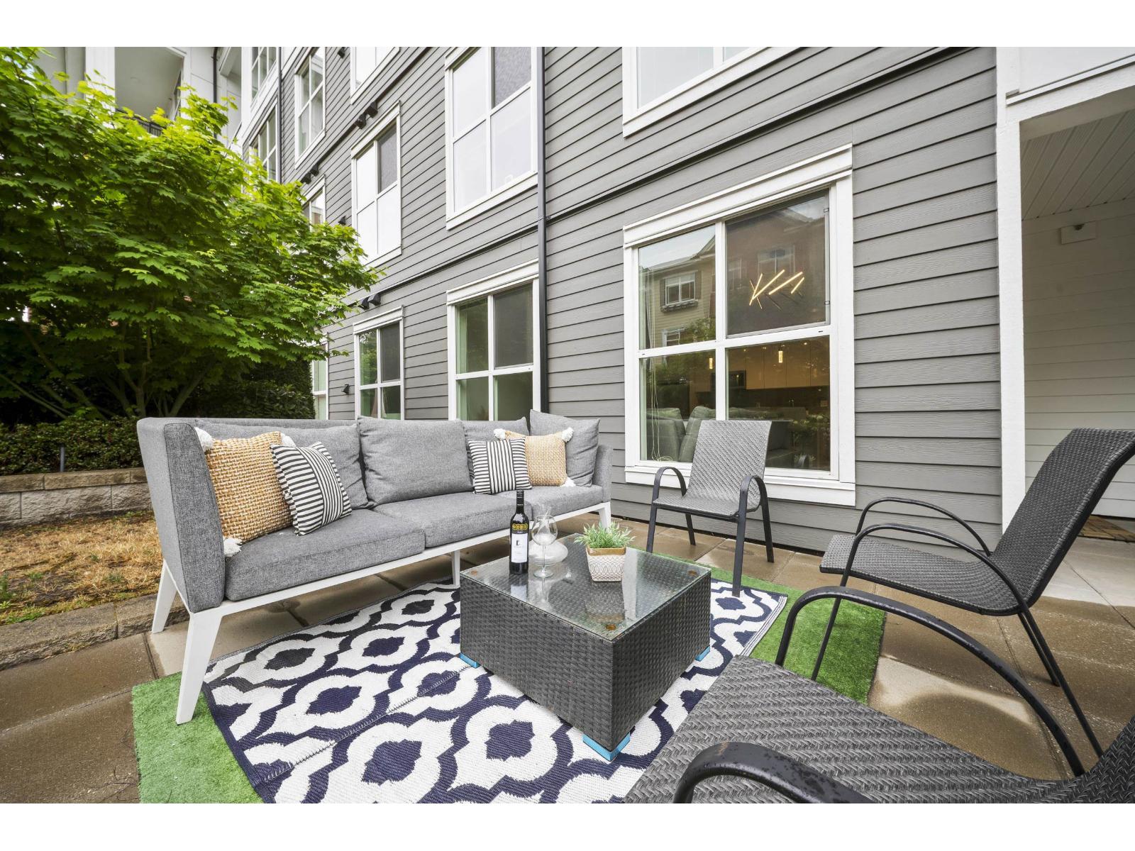 D107 8150 207 STREET, Langley