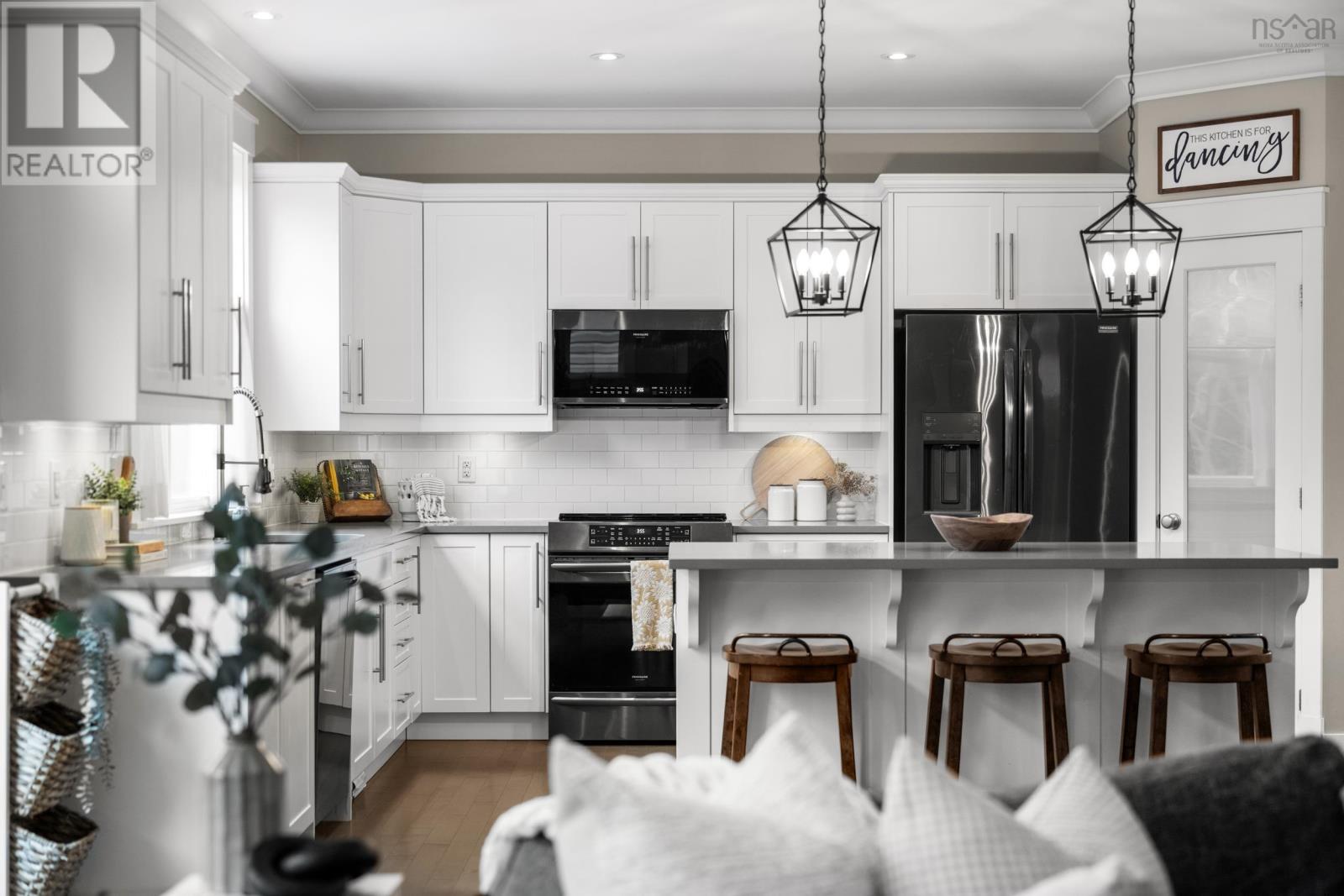 53 Hollyhock Way - 8