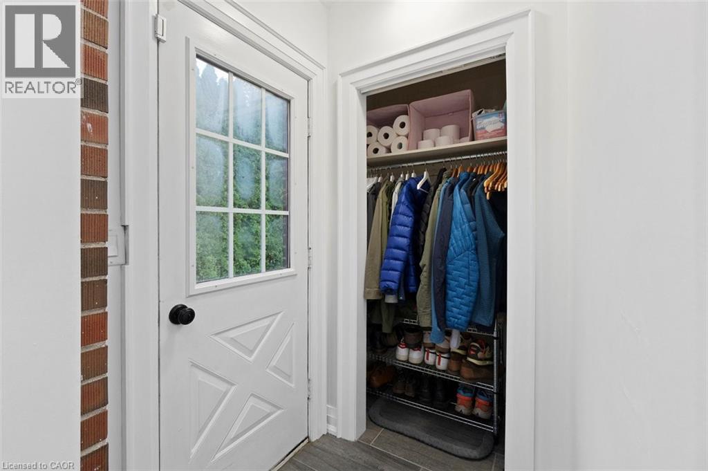 265 SNOWDEN Road, Oakville, Ontario, L6L3X6 — Photo 7