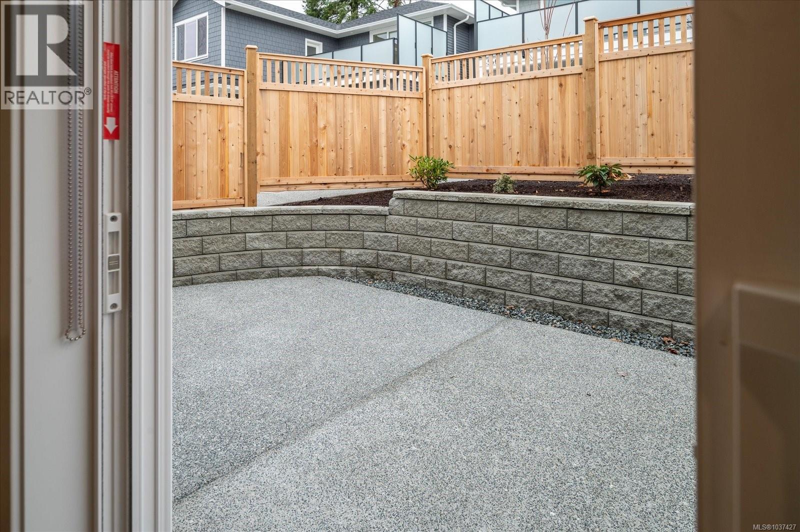 4544 Suncrest Rd - 12