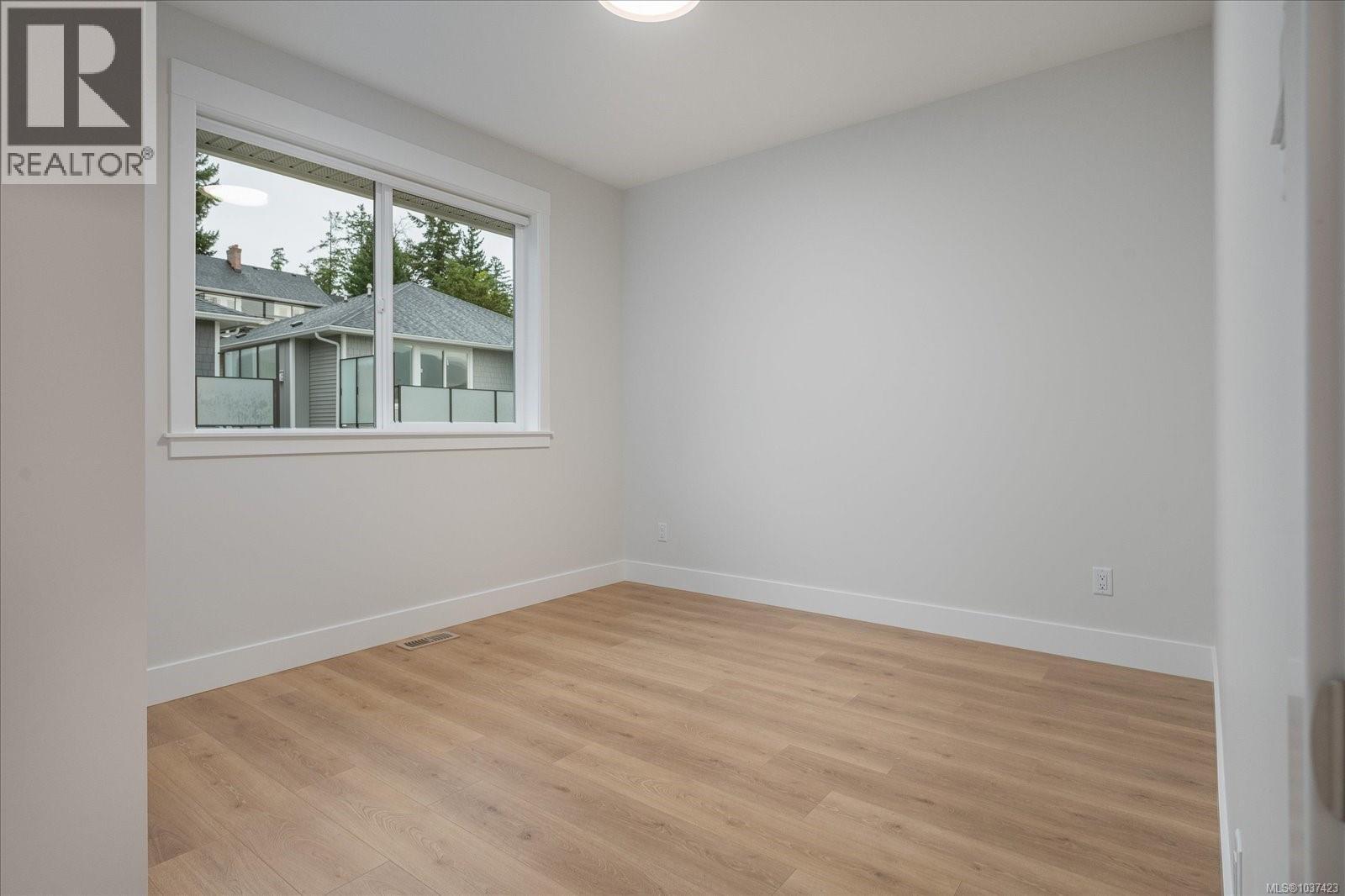 4552 Suncrest Rd - 27