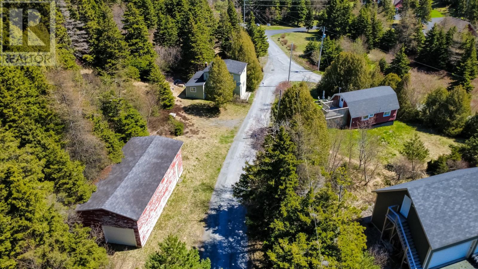 5 Back Path Road - 27