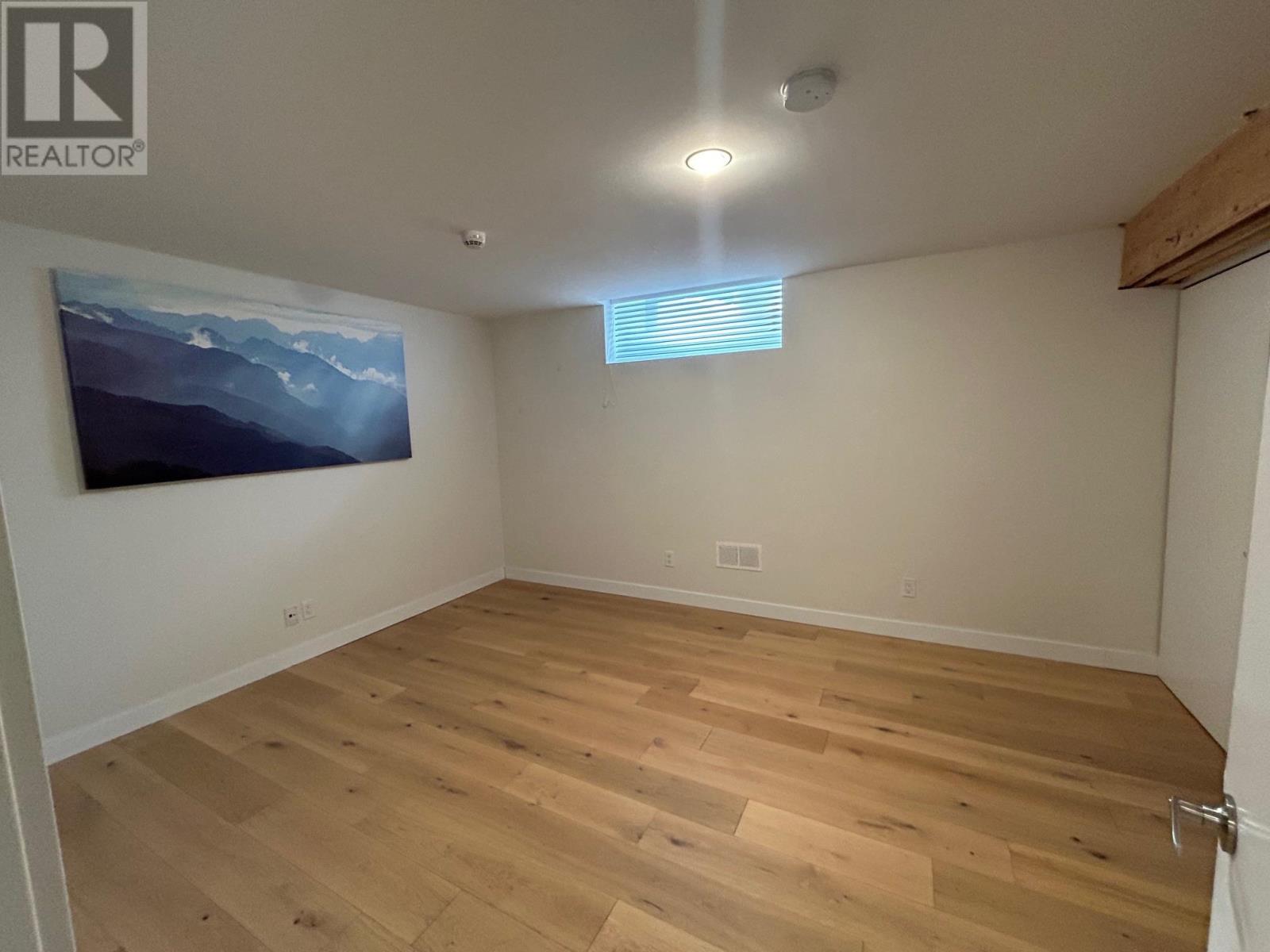 103 37 Cumberland ST S, Thunder Bay, Ontario, P7B2T4 — Photo 10