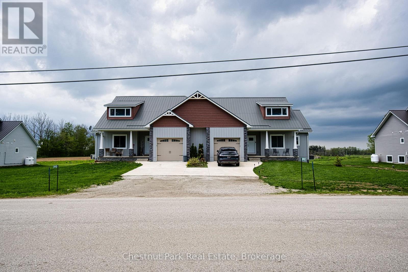 319916-319926 KEMBLE ROCK ROAD - 3
