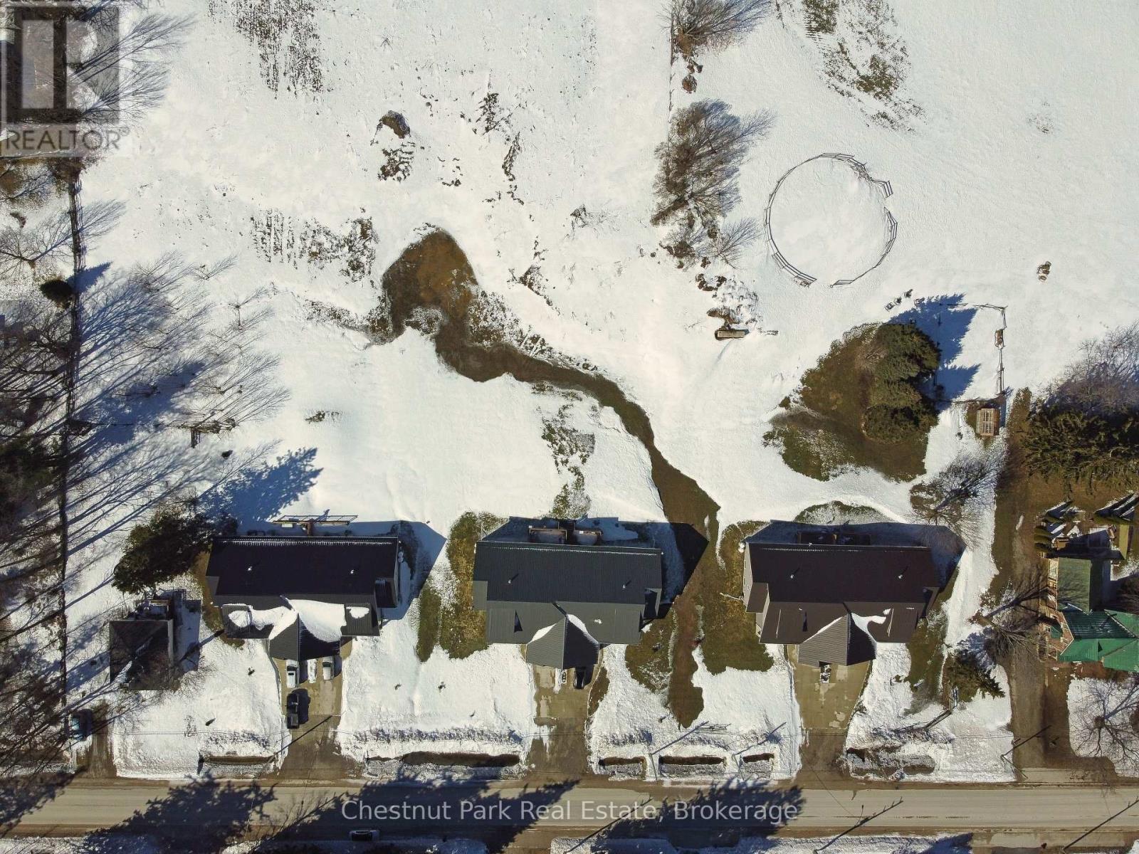 319916-319926 KEMBLE ROCK ROAD - 7