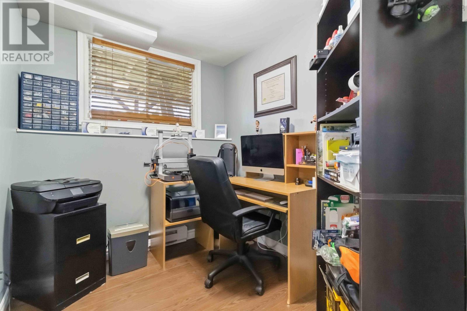 63 DESBRISAY Drive - 23