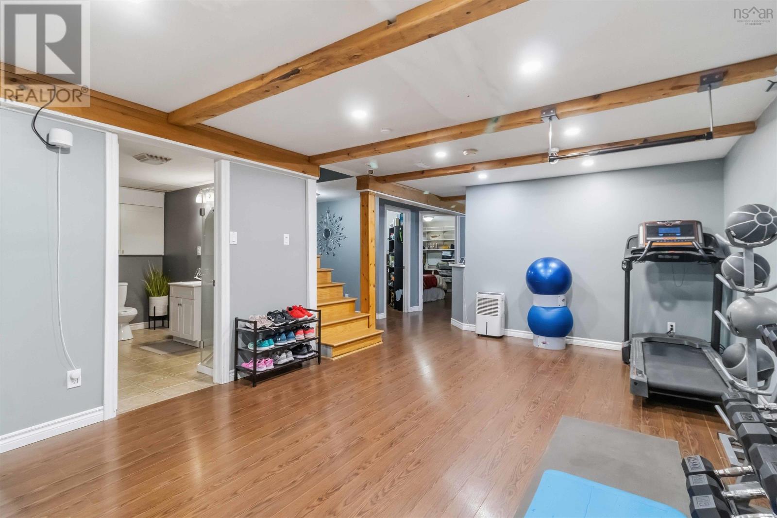 63 DESBRISAY Drive - 19