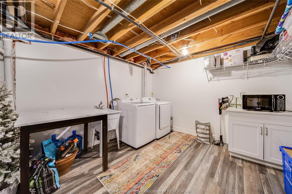 1038 DOT AVENUE, Windsor, Ontario, N9C3H8 — Photo 42
