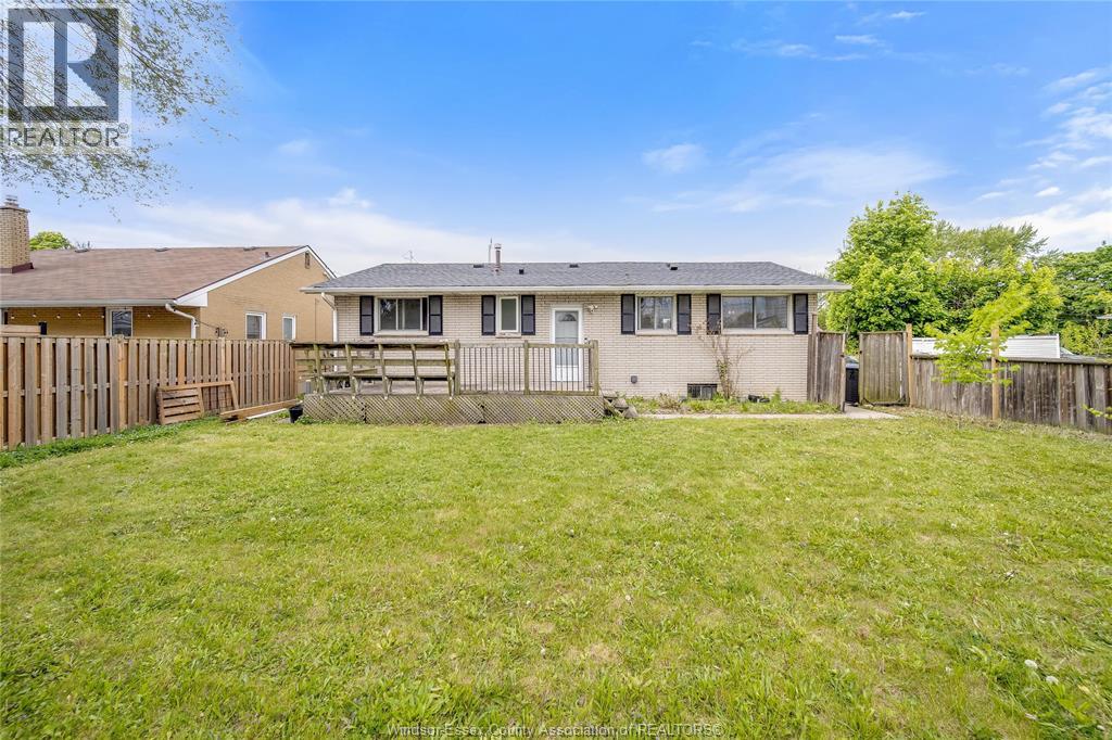 1038 DOT AVENUE, Windsor, Ontario, N9C3H8 — Photo 43
