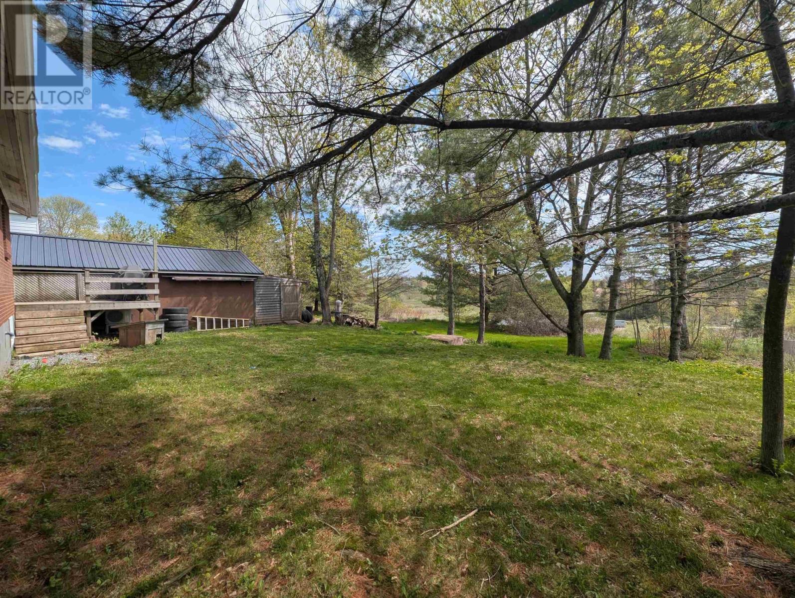 Property 7 of 20 of 2095 Highway 2