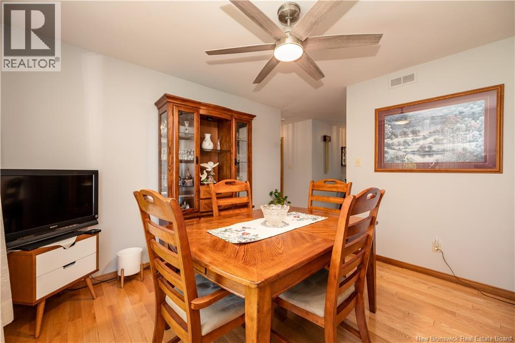 102 Briardale Drive - 14