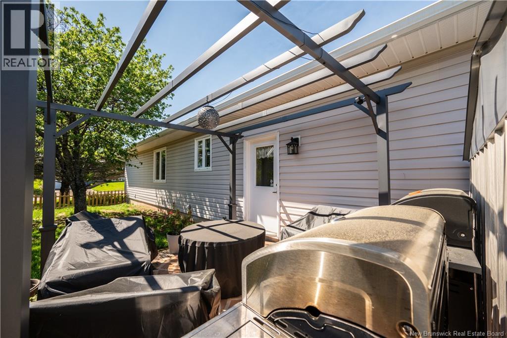 102 Briardale Drive - 4