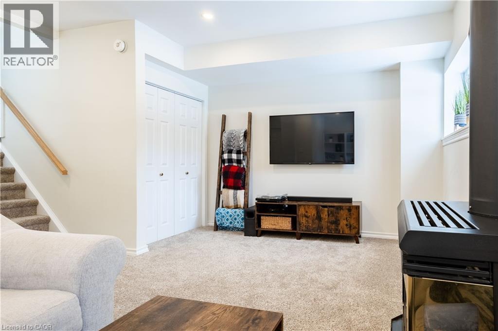 72 ATHENIA Drive - 29
