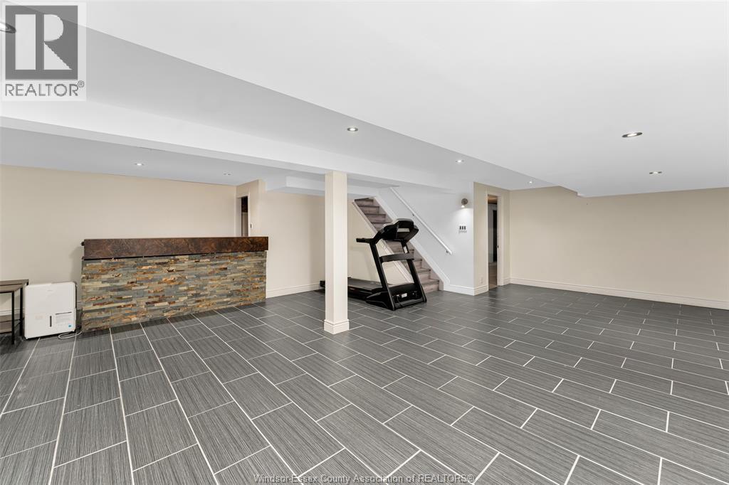 305 EDGEWATER BOULEVARD, Tecumseh, Ontario, N8N2G9 — Photo 24