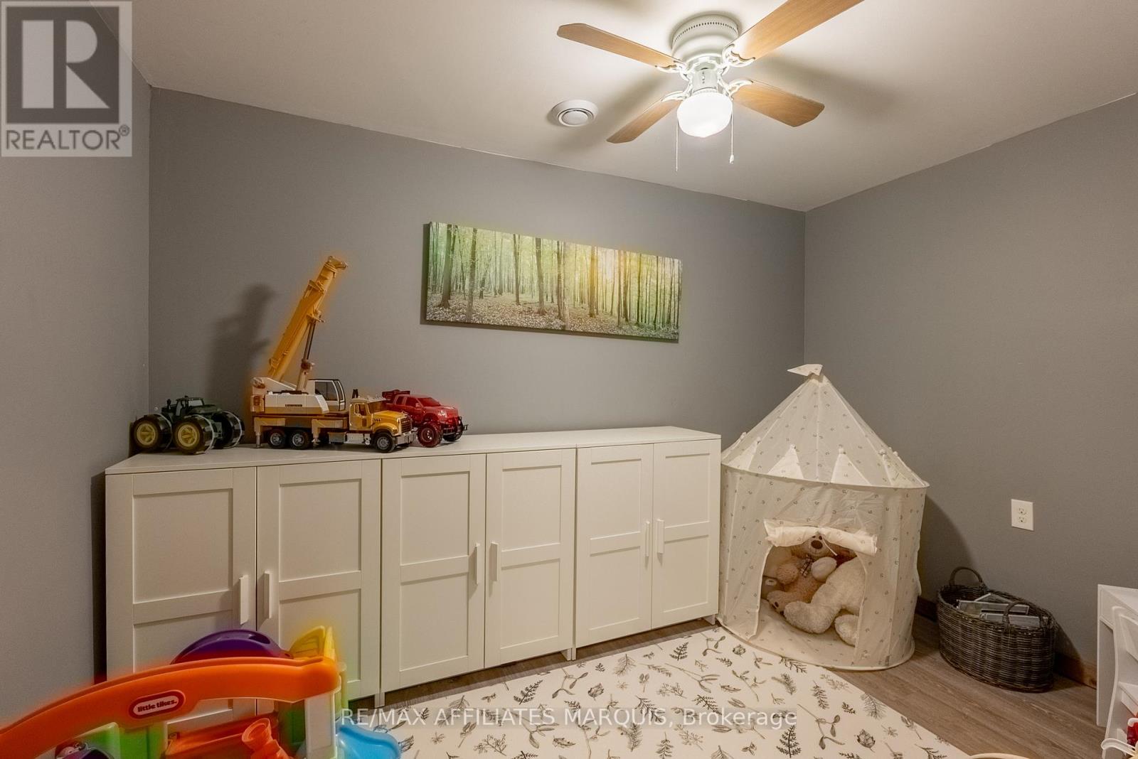 480 PORTER ROAD - 24