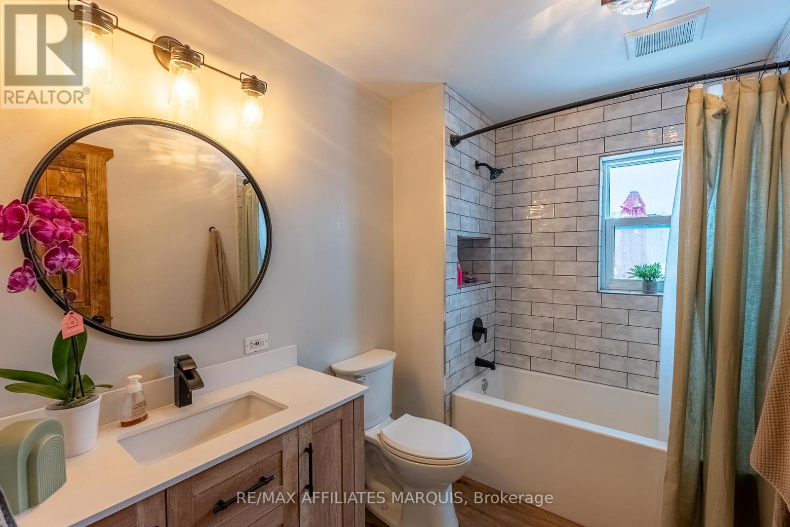 480 PORTER ROAD - 12