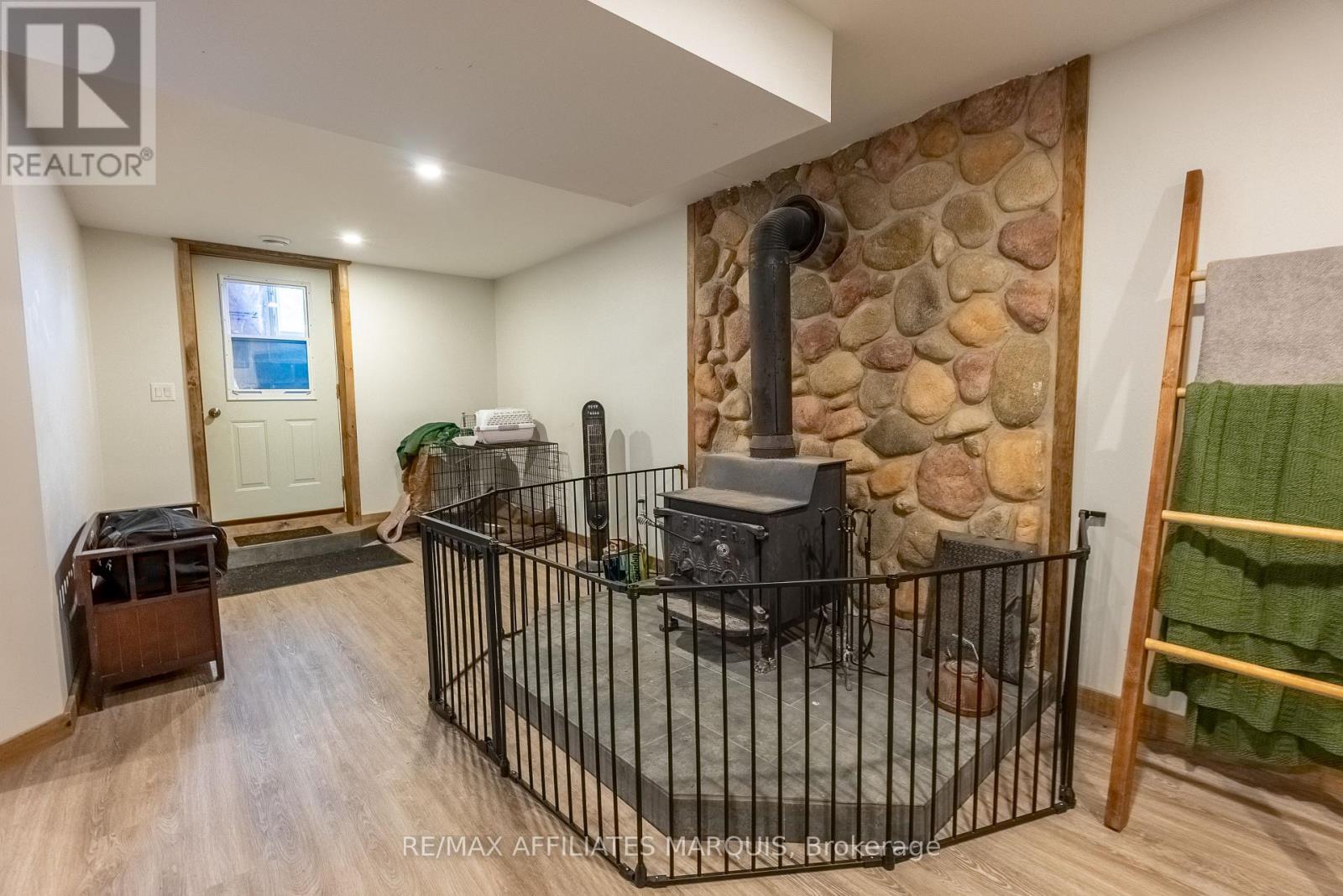 480 PORTER ROAD - 20