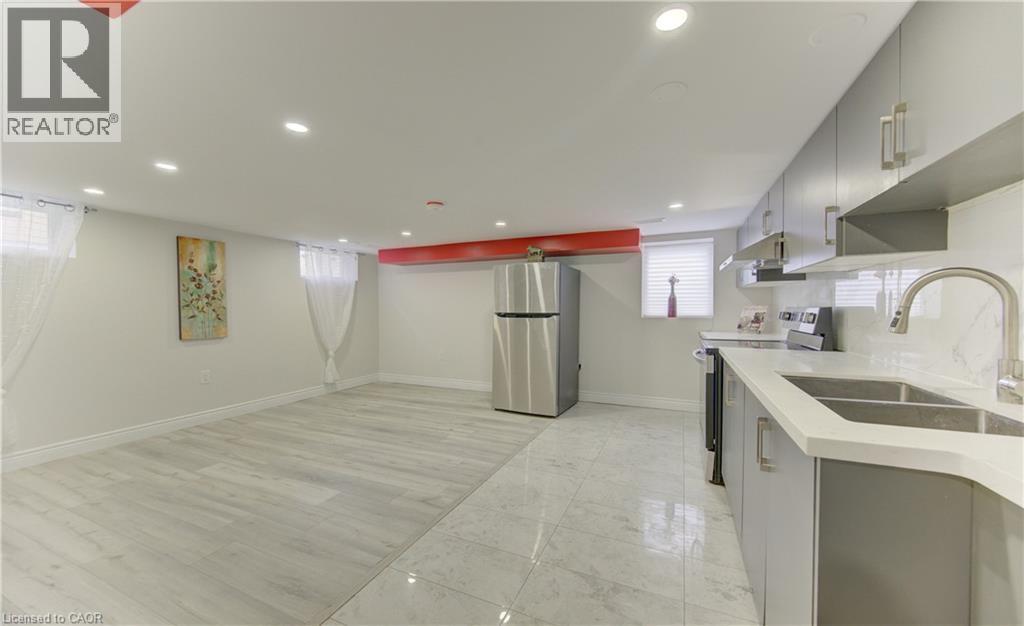 153 WOODHAVEN Road - 35
