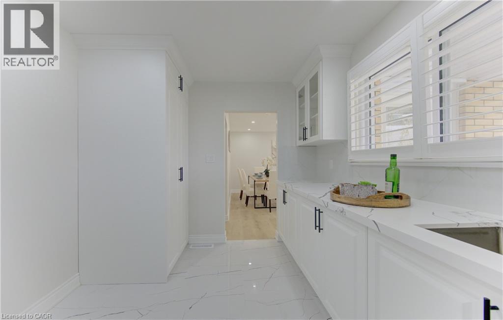 153 WOODHAVEN Road - 16