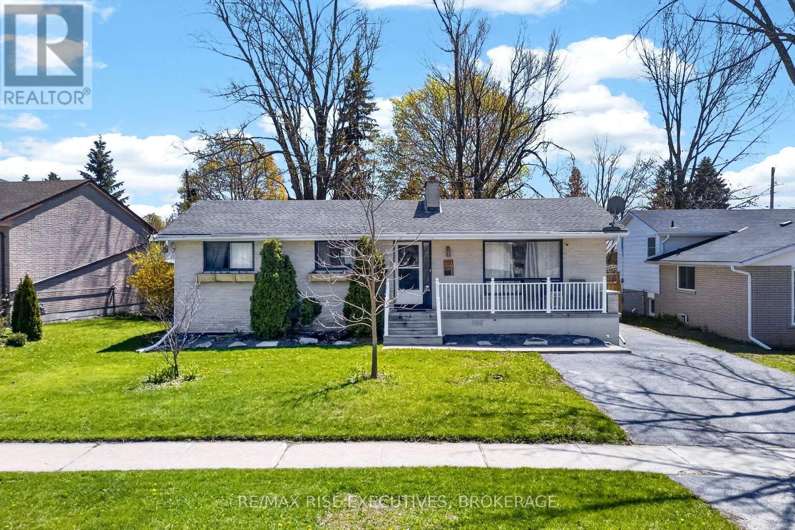 1071 HUDSON DRIVE - 30