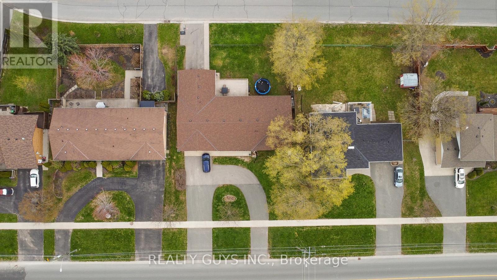 668 BREALEY DRIVE - 10