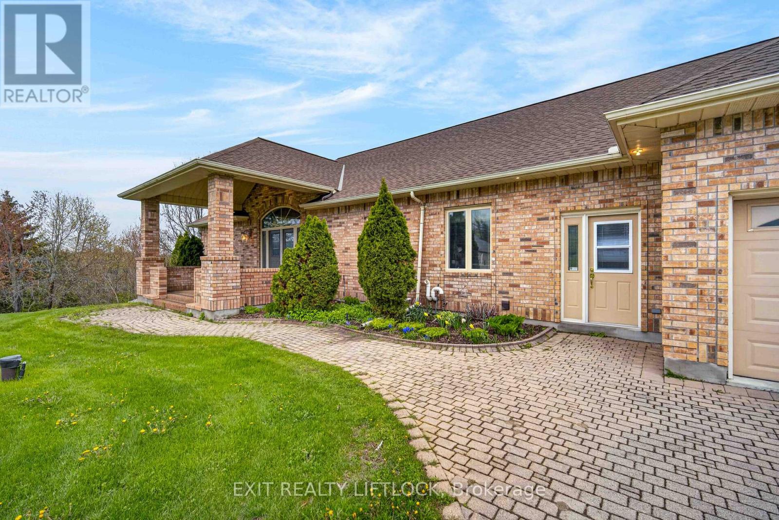 2045 CAMPBELL AVENUE - 2