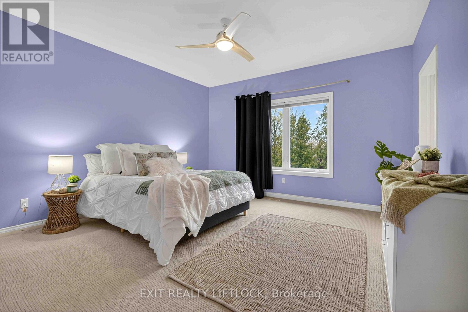 2045 CAMPBELL AVENUE - 24