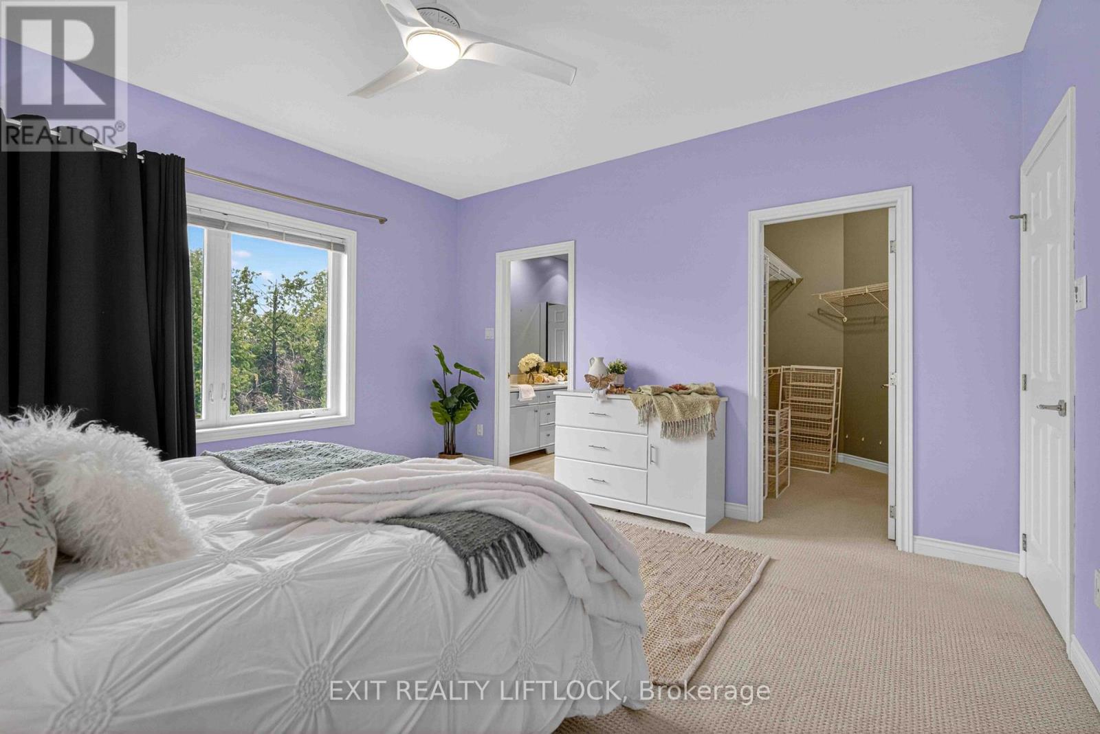 2045 CAMPBELL AVENUE - 25