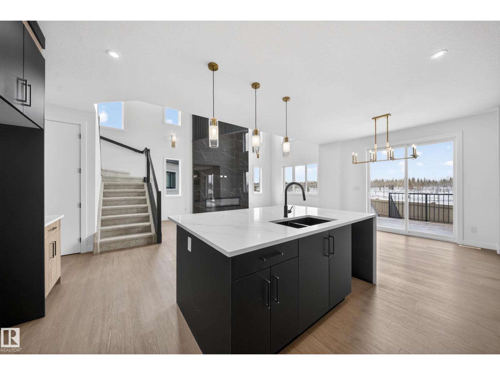 260 166 AV NE - 18