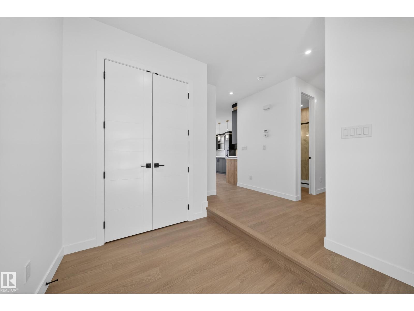260 166 AV NE - 9