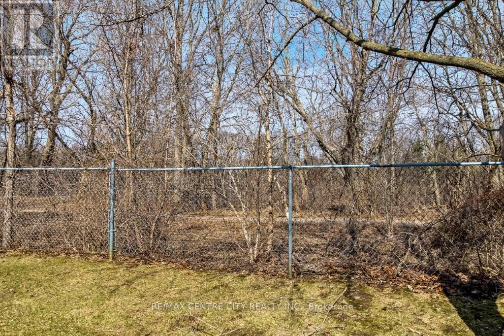 46 - 99 EDGEVALLEY ROAD