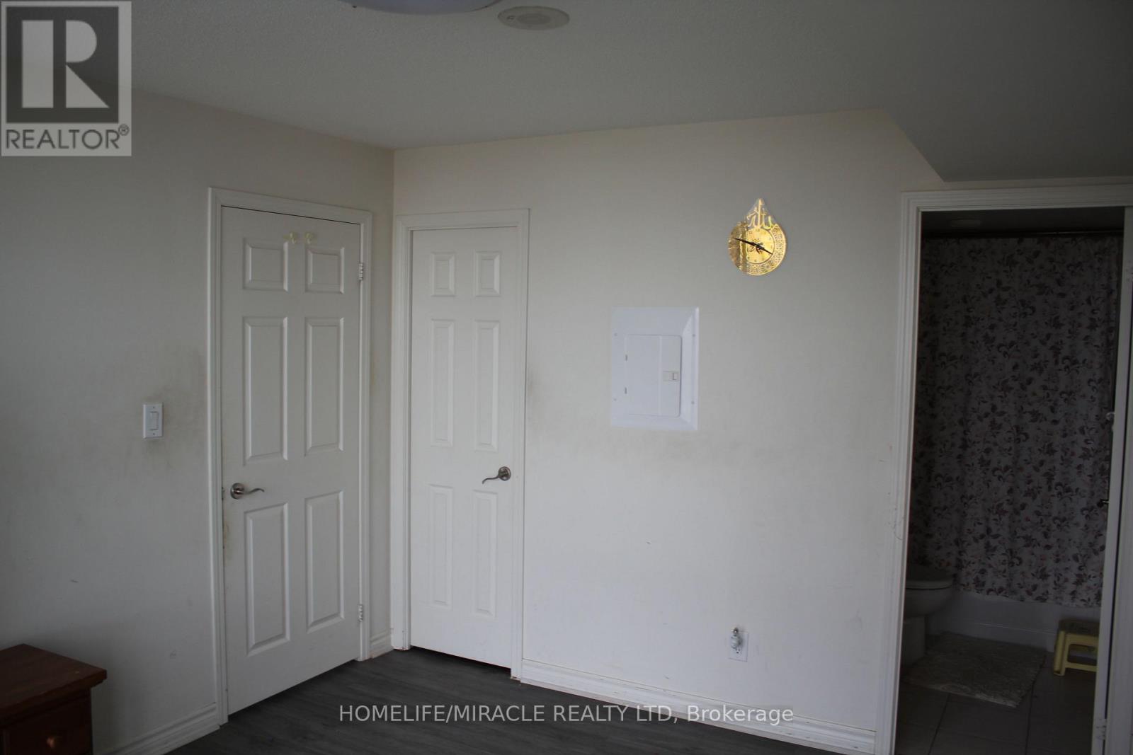 #1608 88 GRANGEWAY AVENUE - 16